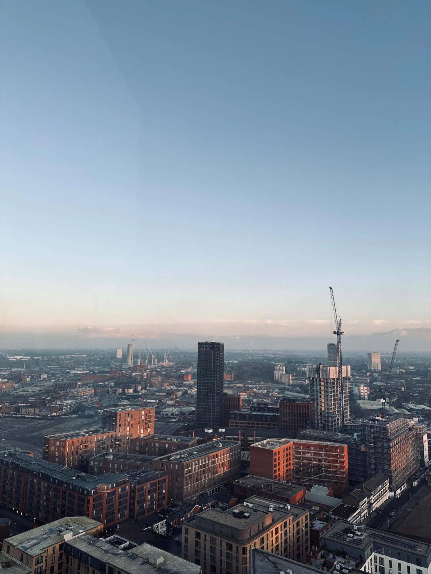 Fabulous 2 Bed Flat In W Views Apartment Birmingham