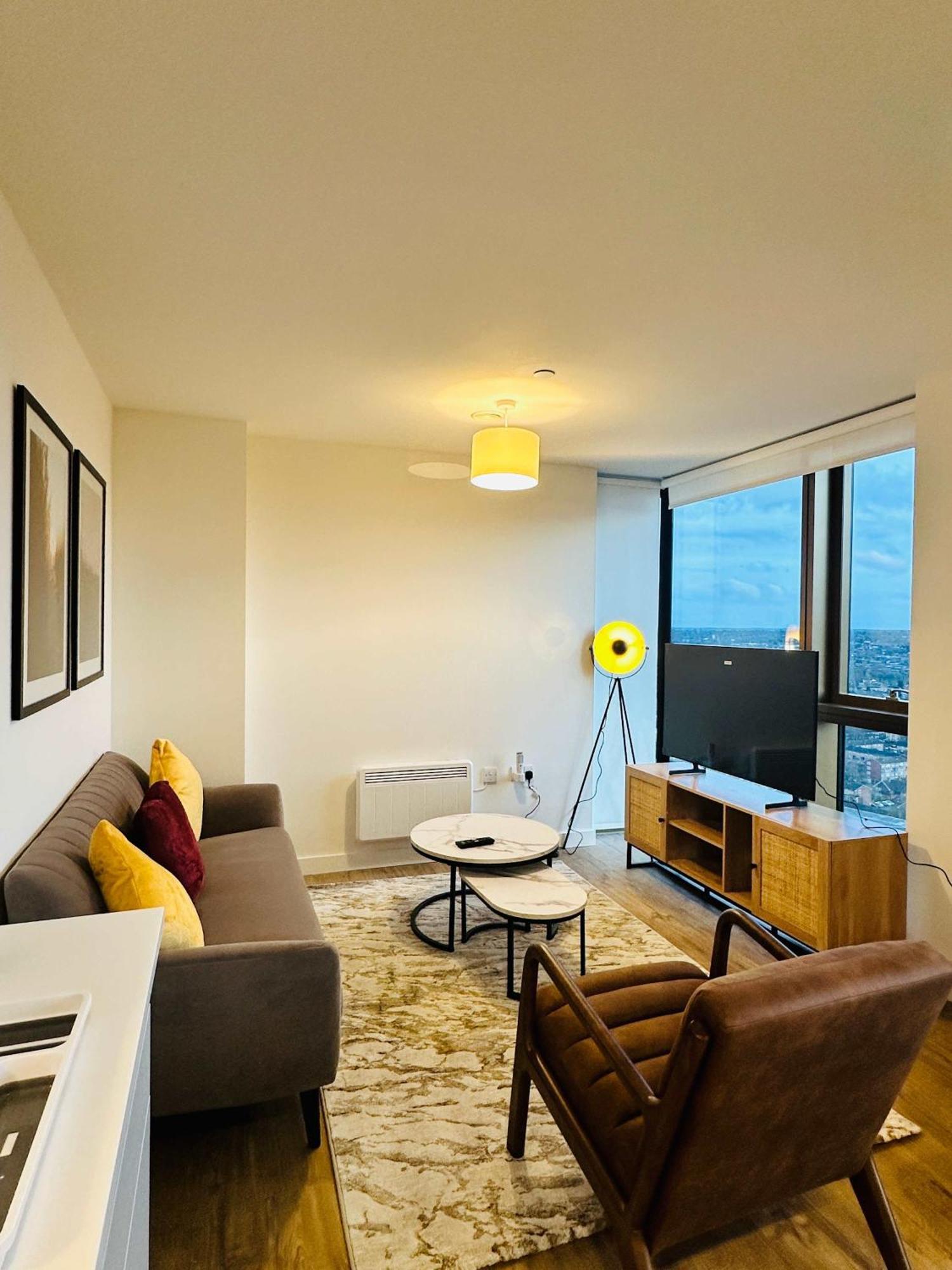 Fabulous 2 Bed Flat In W Views Birmingham