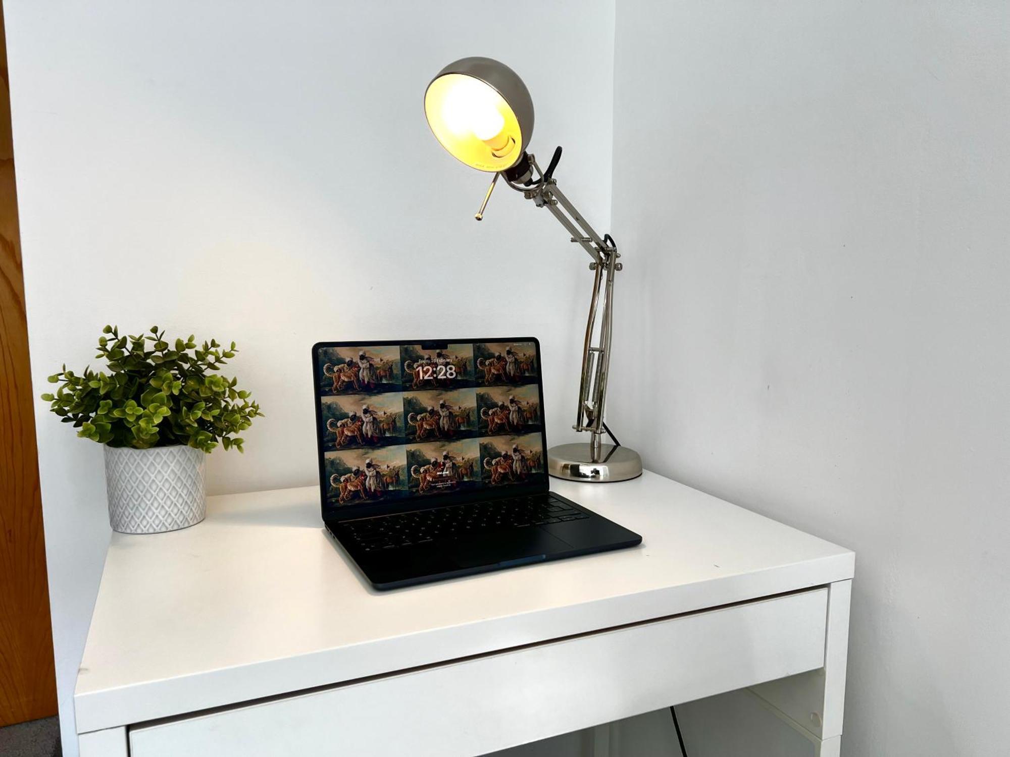 City Centre Escape - Stylish And Serene 1Br