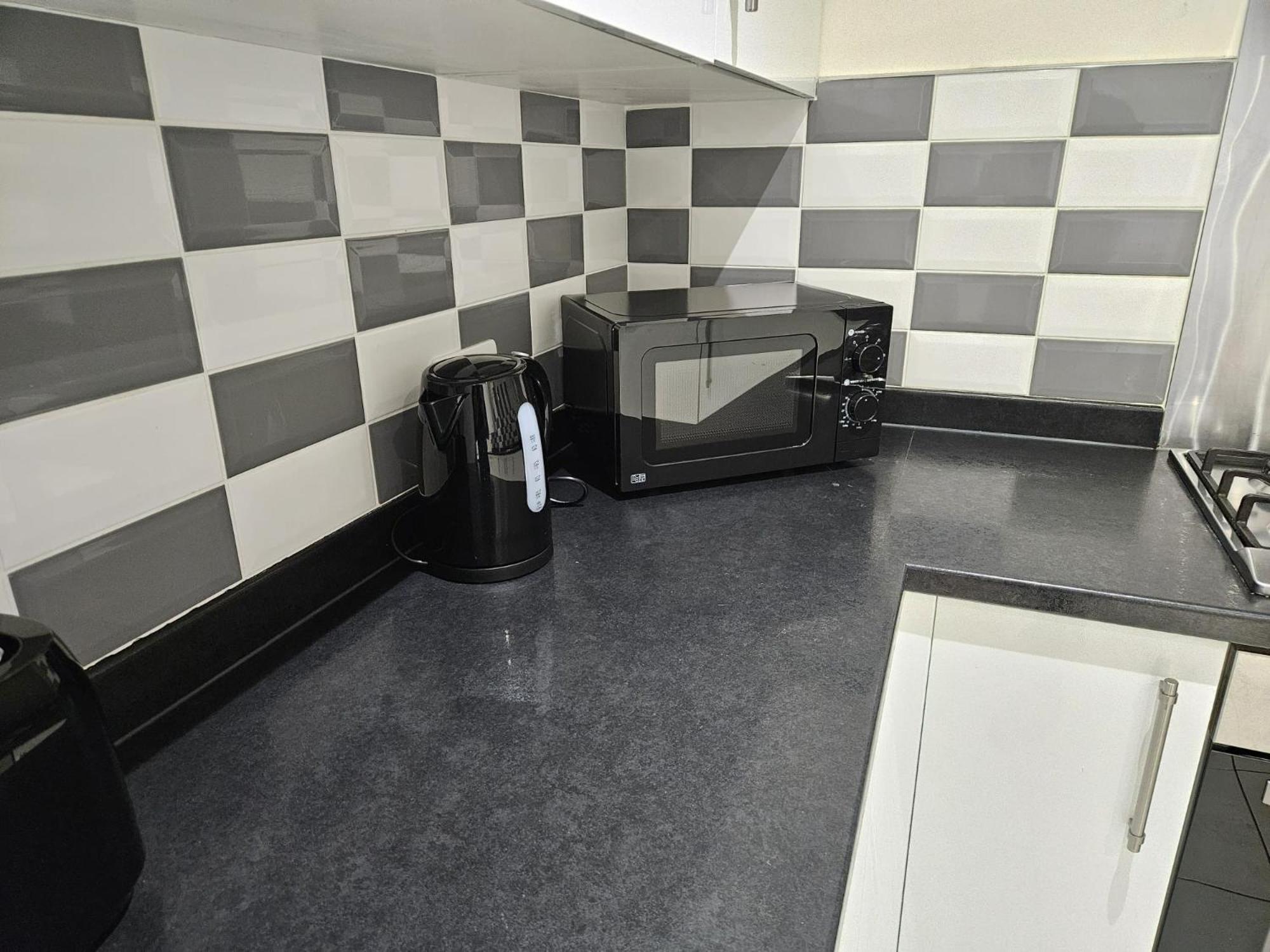 Guest house The - Near Nec-bhax *