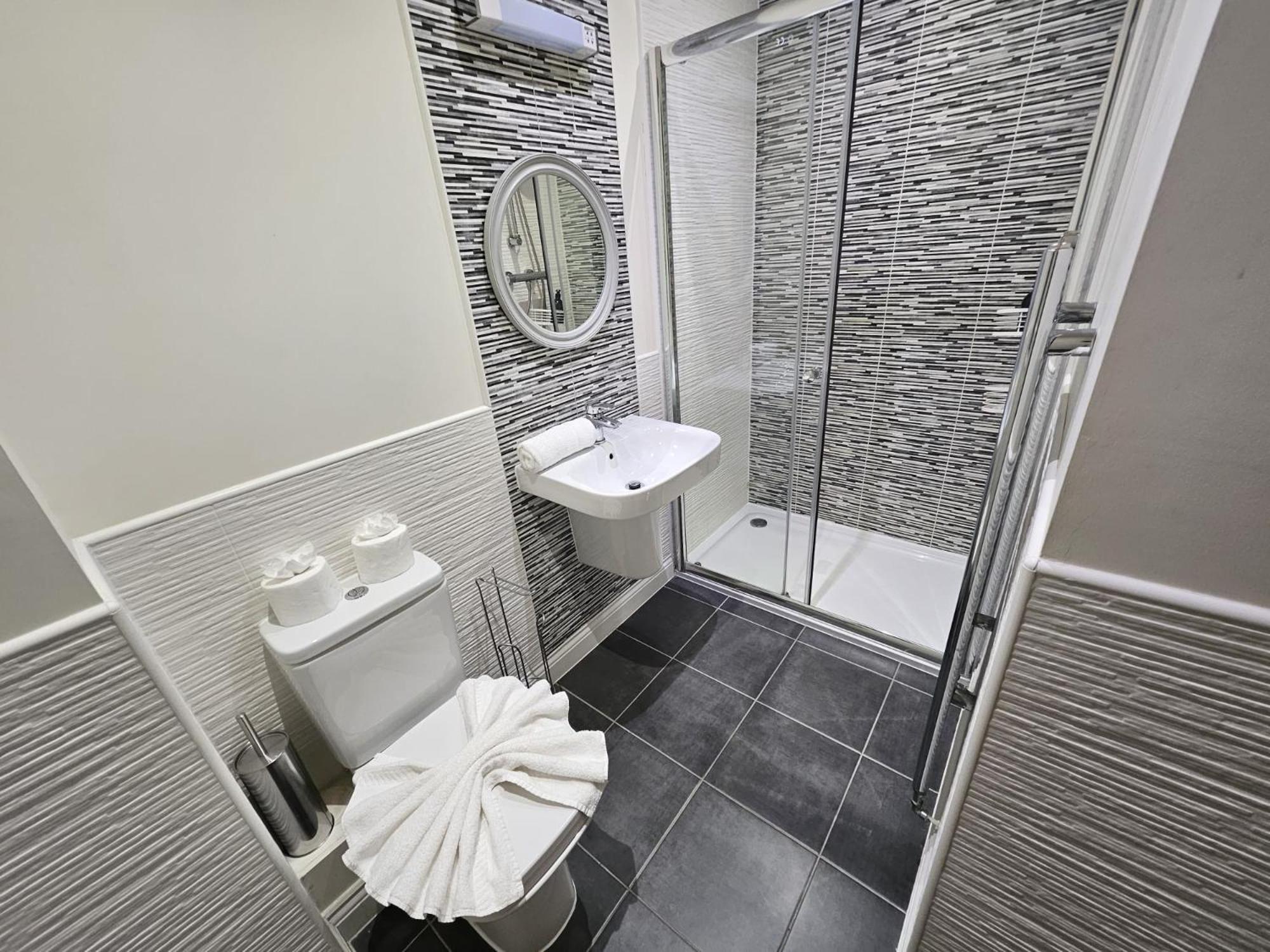 Guest house The - Near Nec-bhax *