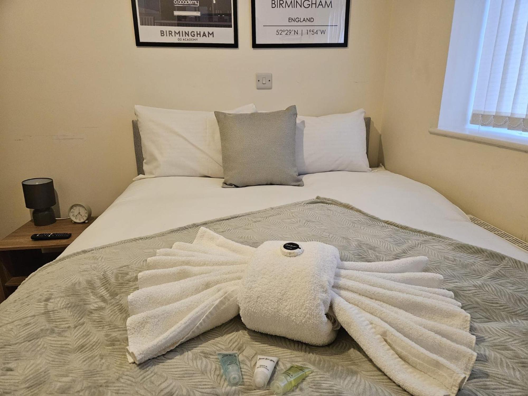The - Near Nec-bhax Guest house Birmingham