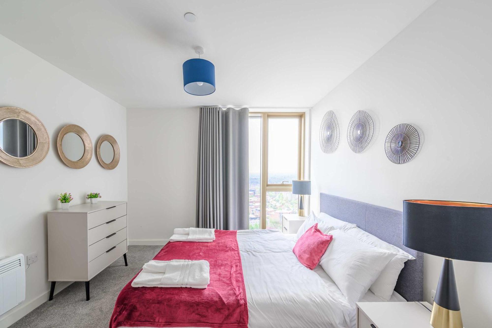 Apartment Fabulous 2 Bed Flat In W Views