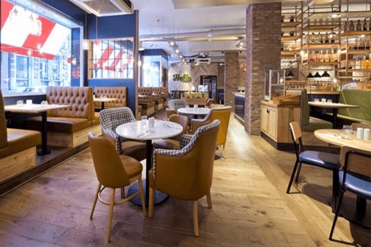 Premier - Waterloo St Hotel