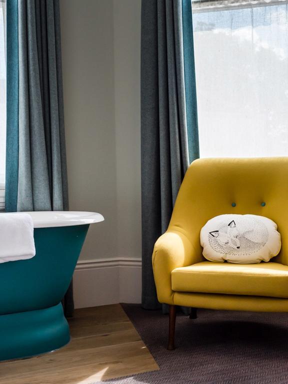 The High Field Town House 4* Birmingham