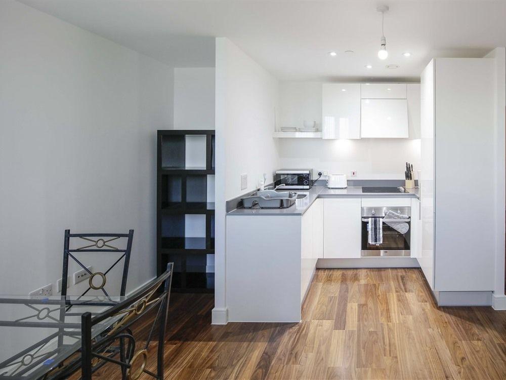 Serviced Apartment