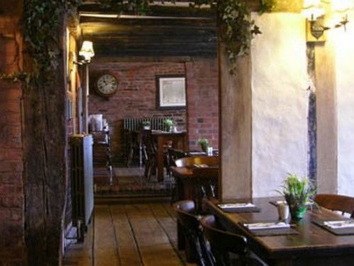 The Old Crown 2*