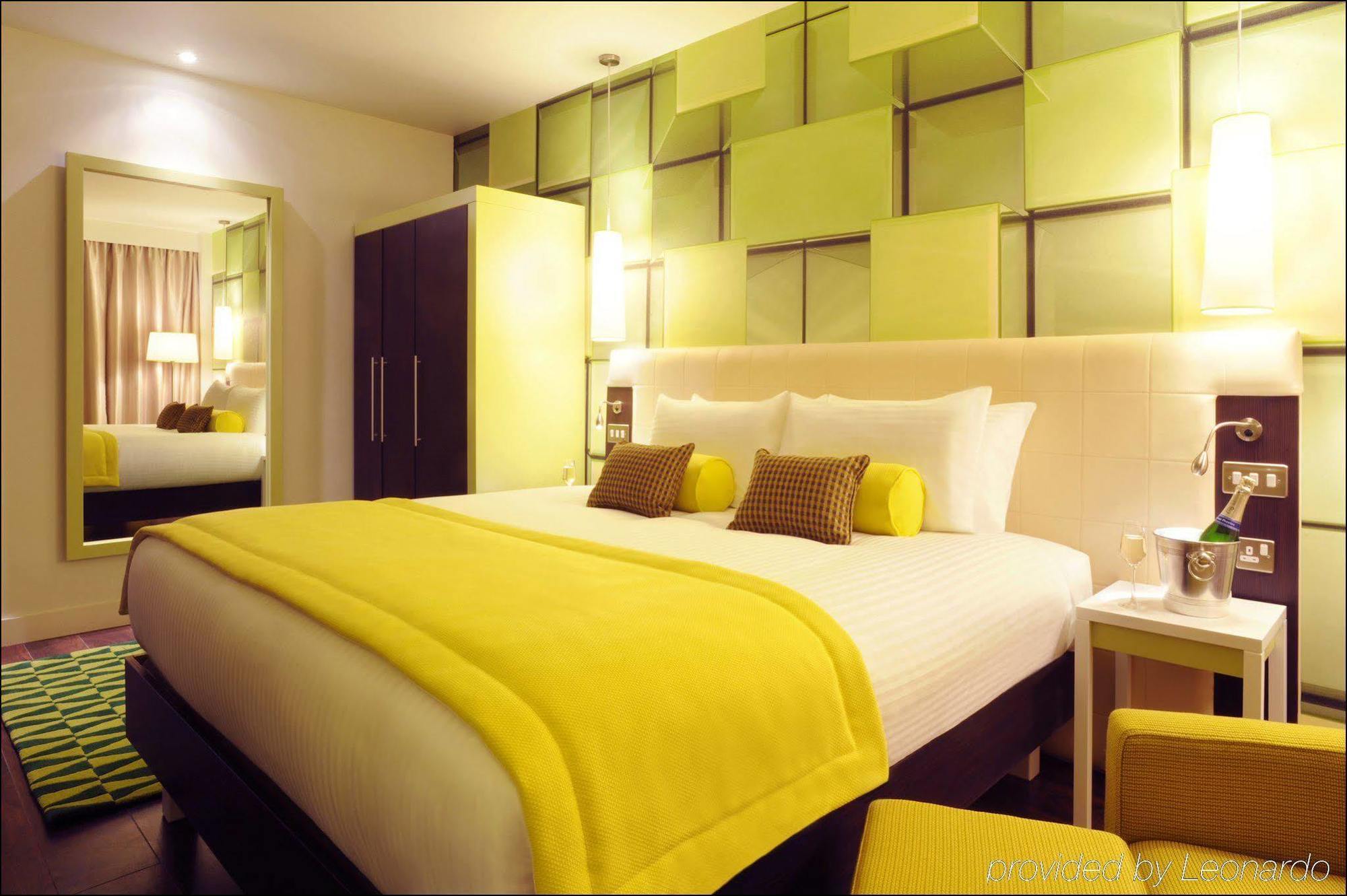 The Cube Hotel 4*