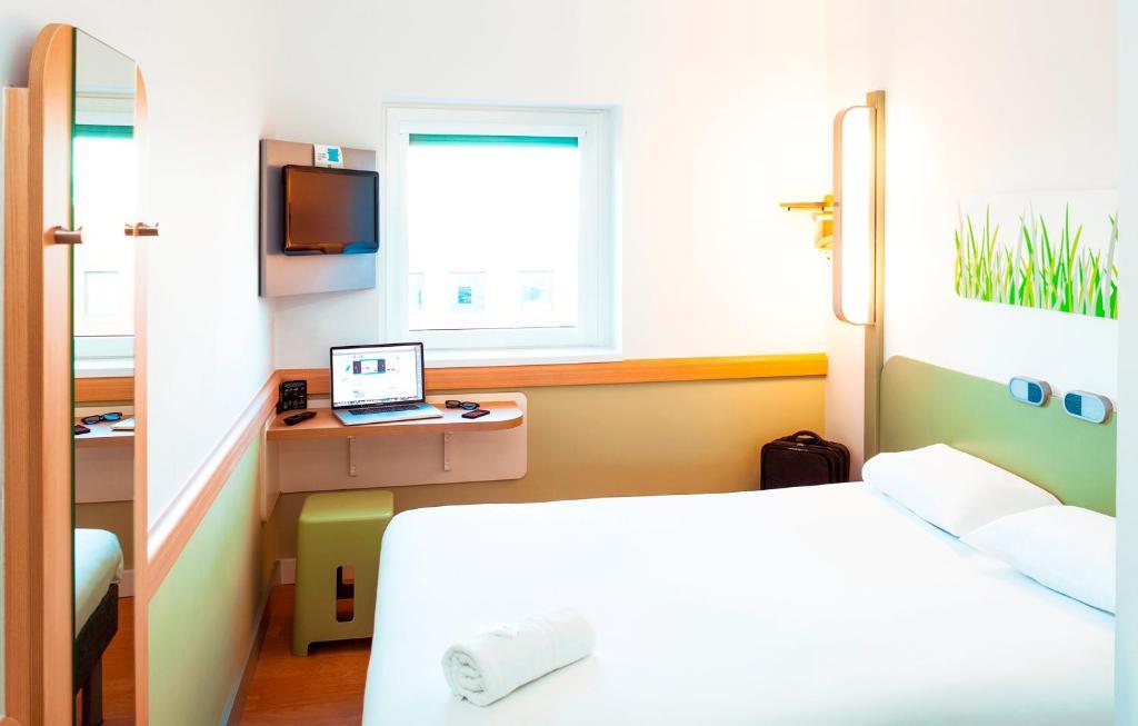 Ibis Budget Centre 2*