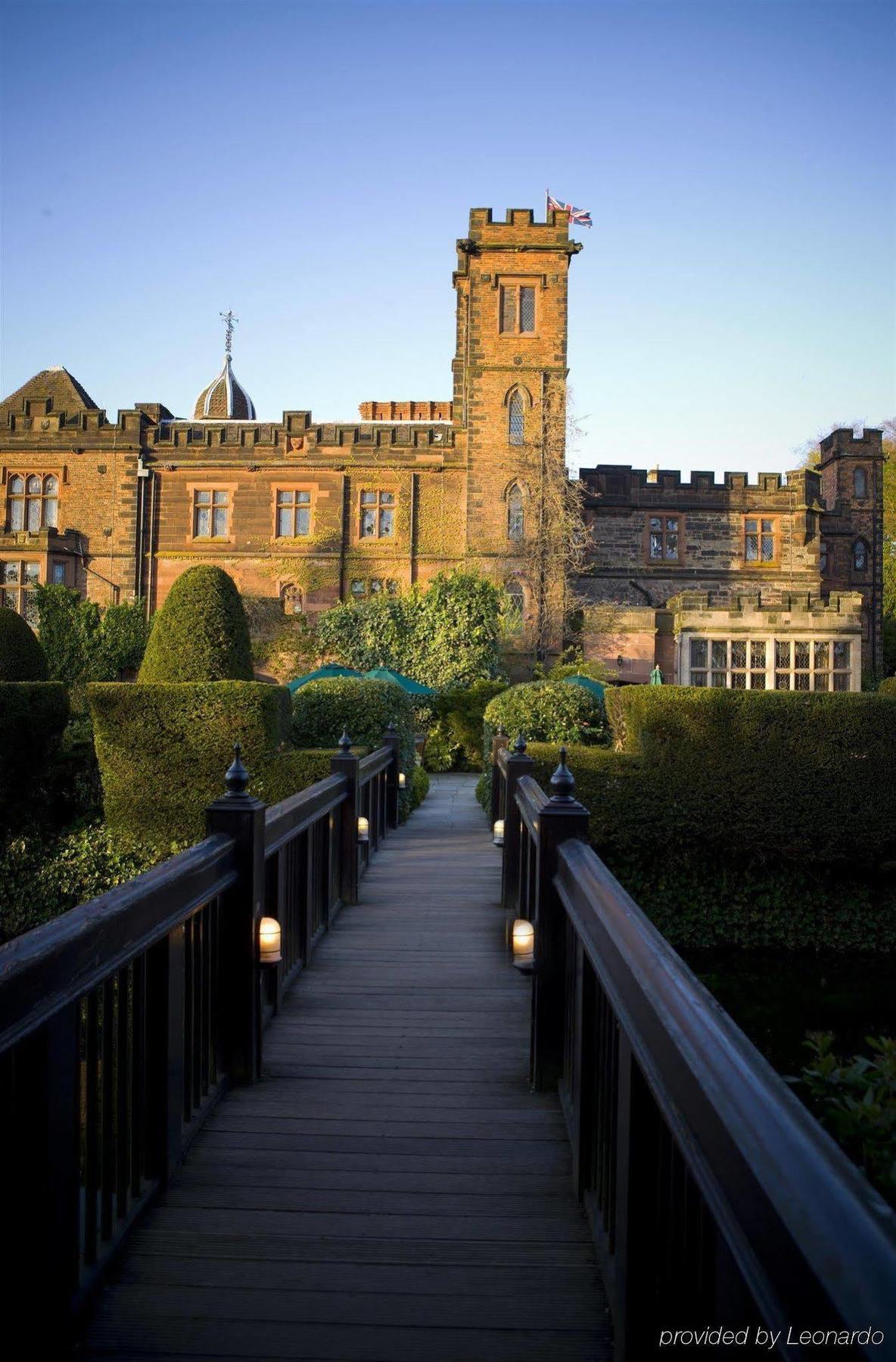 New Hall & Spa, Hotel 4*