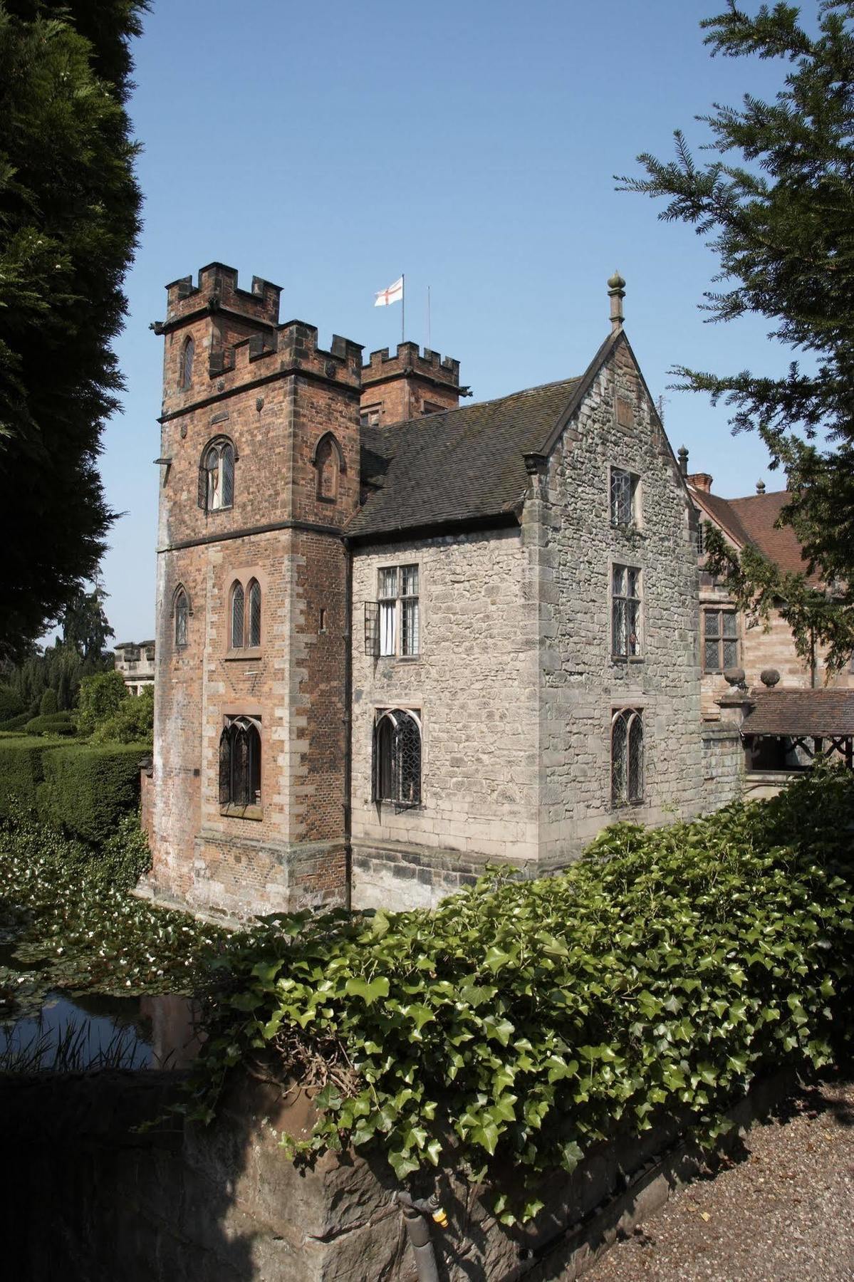 Hotel New Hall & Spa,