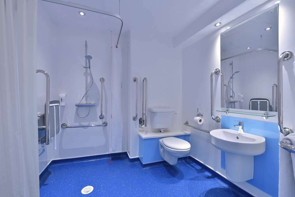 Hotel Travelodge Newhall Street 3*