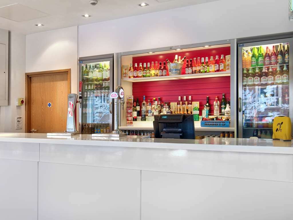 Travelodge Newhall Street Hotel 3*