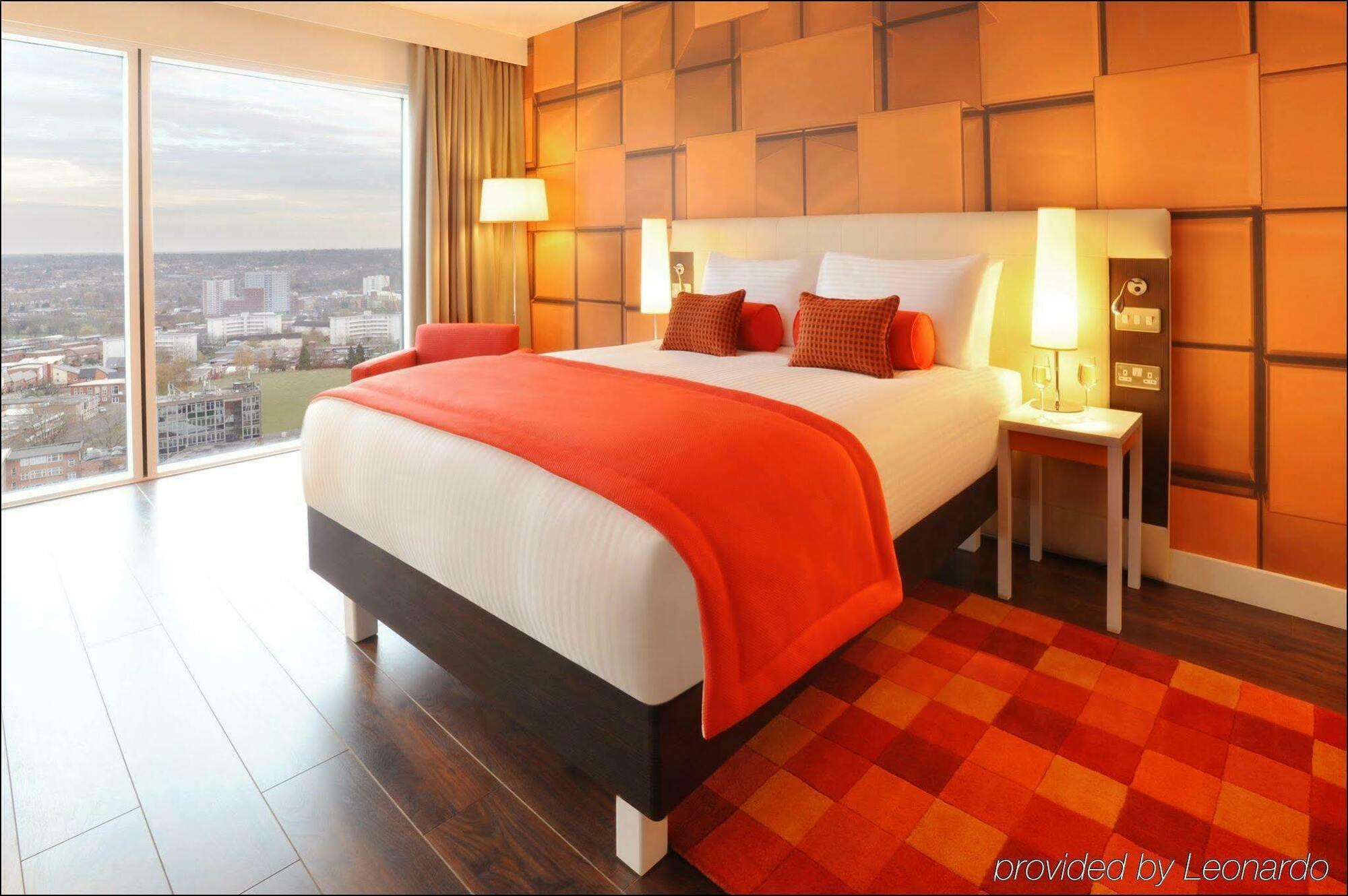 The Cube Hotel 4*