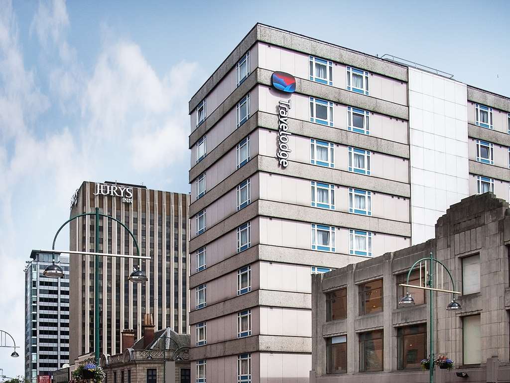 Hotel Travelodge 3*