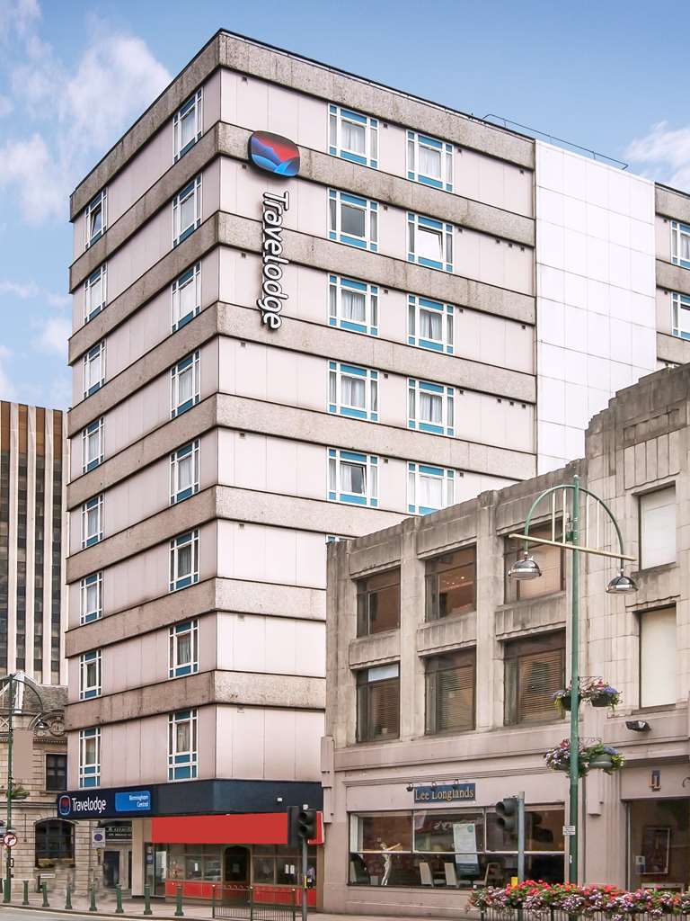 Travelodge 3*