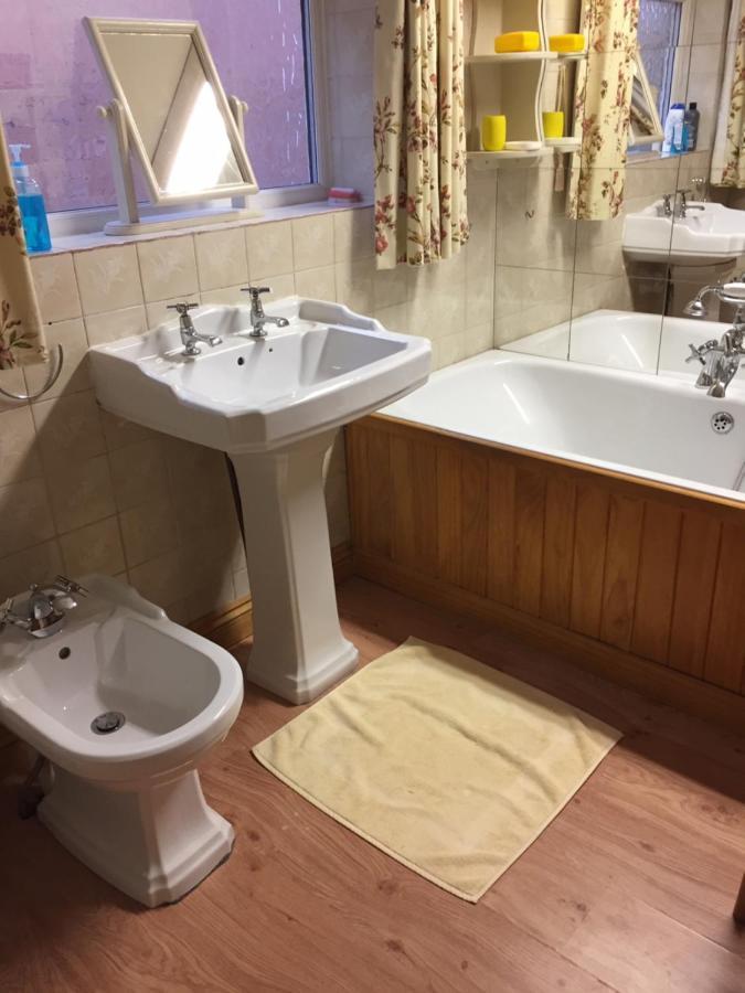 Wansley Manor 5* Birmingham