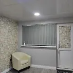 Double Size Bedroom Near Nec, Birmingham Airport,City Centre