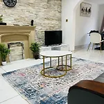 Tyburn Home, Birmingham With Free Parking