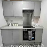 Flaxton-Luxurious Home Near Nec, Bhx