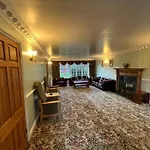 Unwind In Comfort At Cosy Caradus Your 4 Bedroom Home Sweet Home!