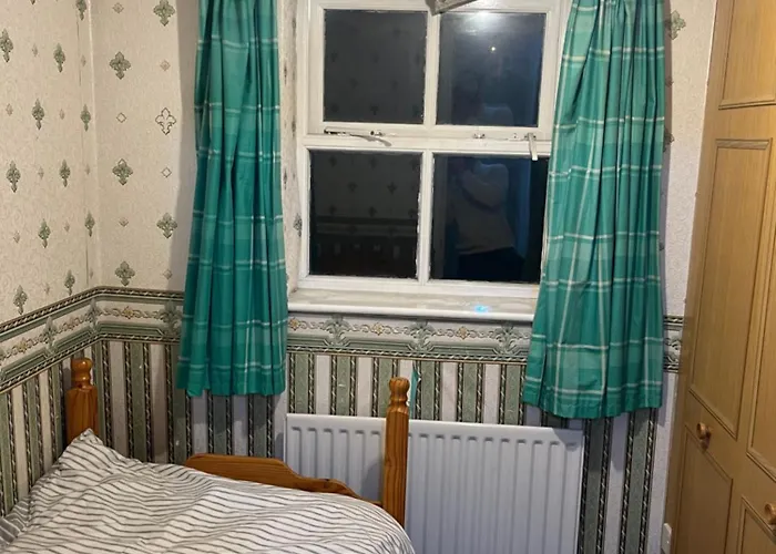 Single Room Near City Centre