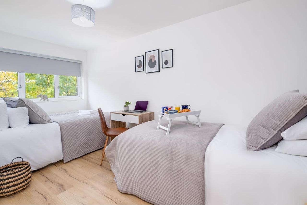 Holiday home Night Stay - Alpha House (Adults Only) Birmingham