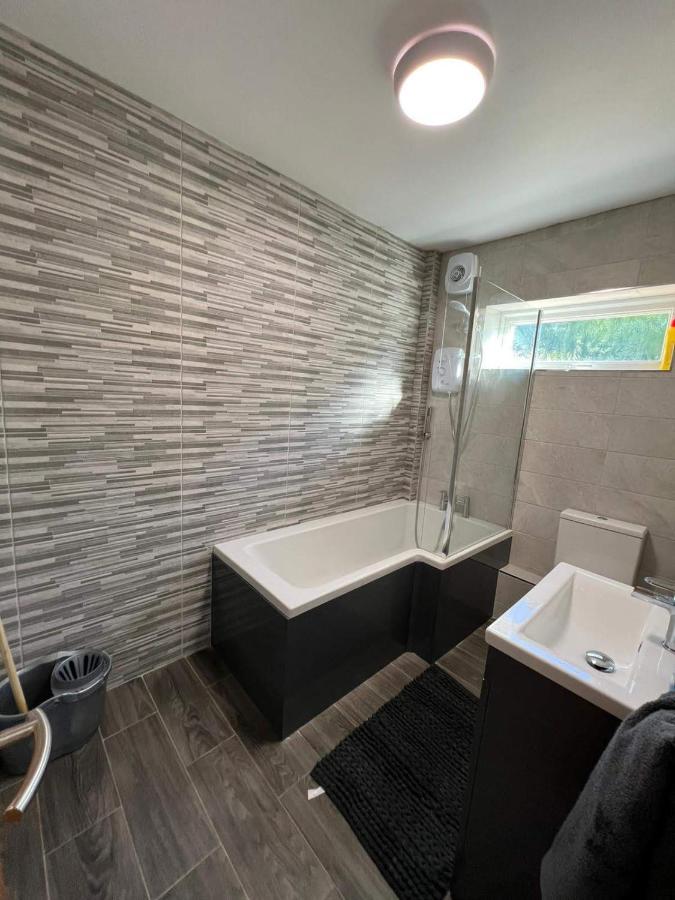 Cosy, Modern Near Bhx, Nec And Centre * Birmingham