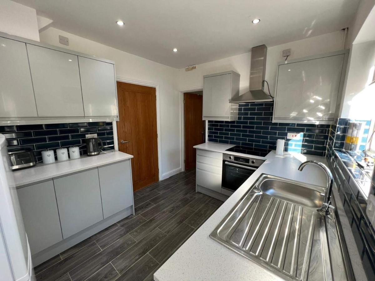 Holiday home Cosy, Modern Near Bhx, Nec And Centre Birmingham