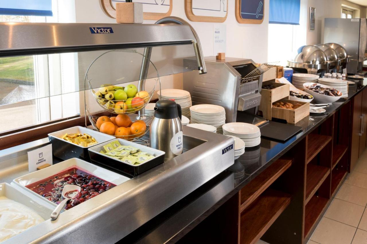Express Star By Ihg Hotel 3*