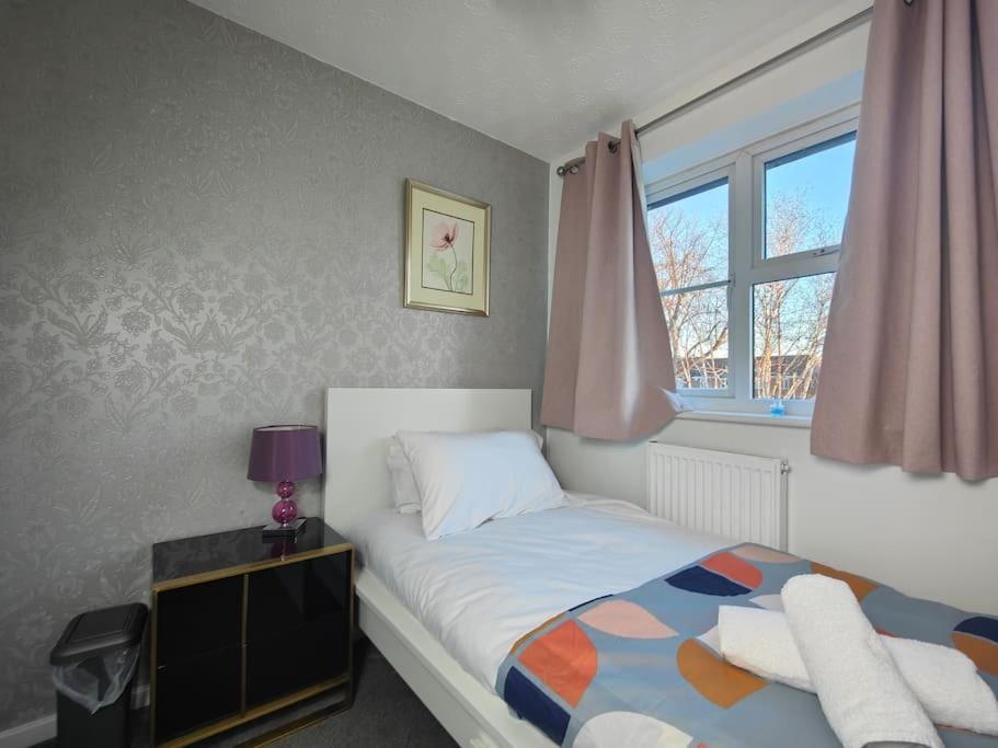 Apartment Tyburn Home, With Free Parking