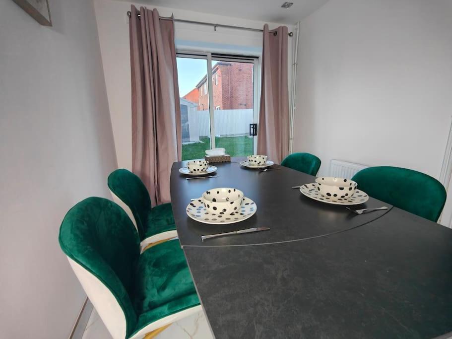 Tyburn Home, With Free Parking Apartment Birmingham