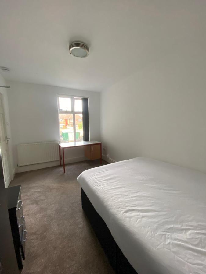 Base: Tranquil In The Heart Of * Birmingham