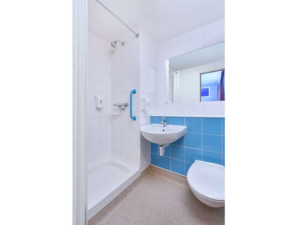 Hotel Travelodge Yardley 2*
