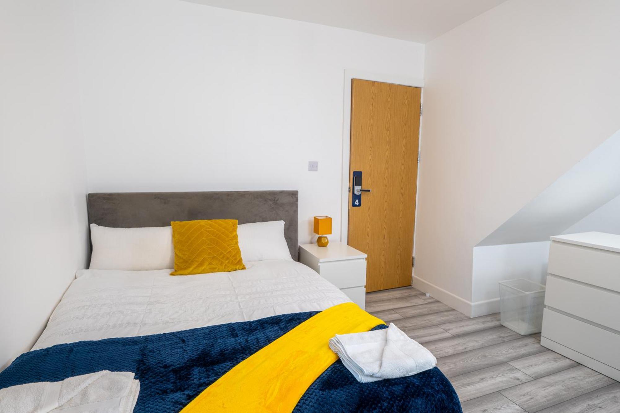 Kunda House Coventry Road