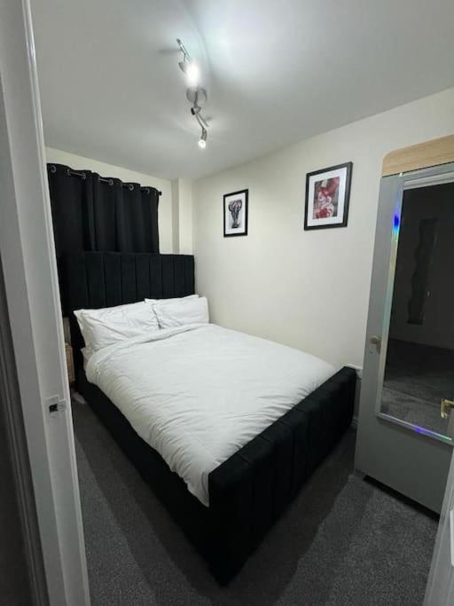 Apartment Greatmindz Abode *