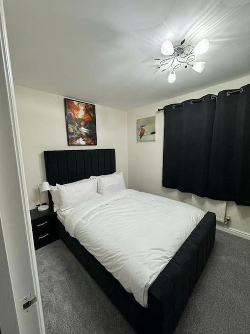 Apartment Greatmindz Abode