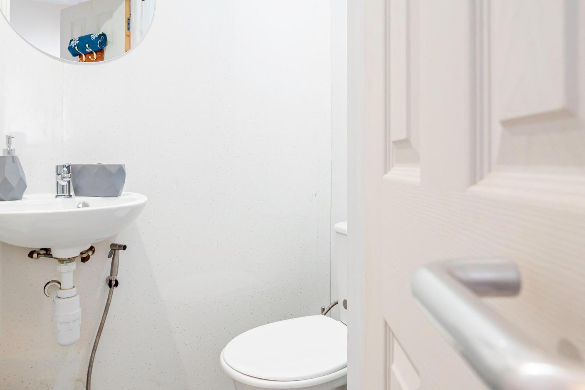 Apartment Families, Contractors, Business, Nec, Bhx, Airport *