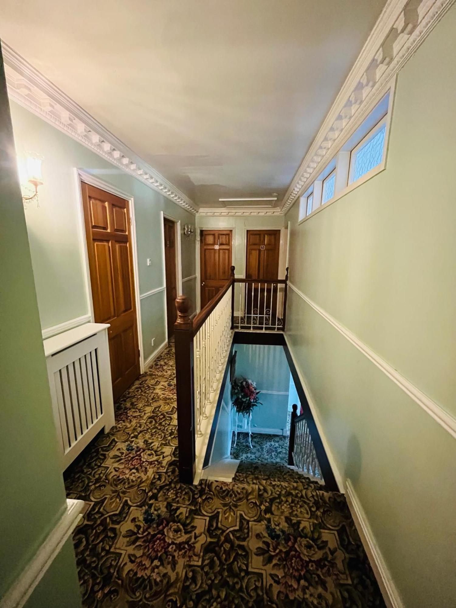 Villa Unwind In Comfort At Cosy Caradus Your 4 Bedroom Sweet Home! Birmingham