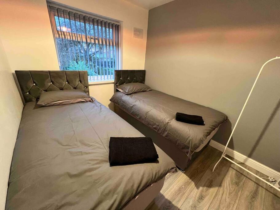 Flaxton-luxurious Near Nec, Bhx Apartment
