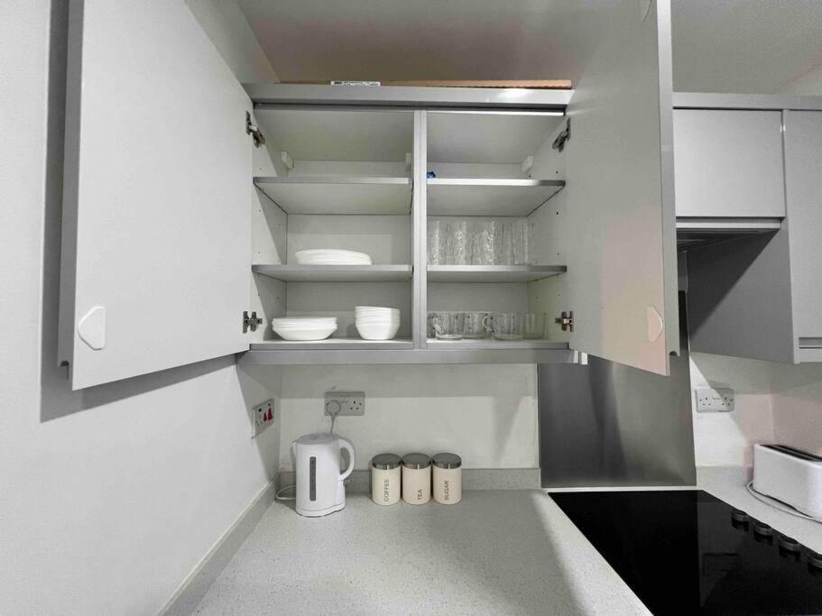 Flaxton-luxurious Near Nec, Bhx Apartment *