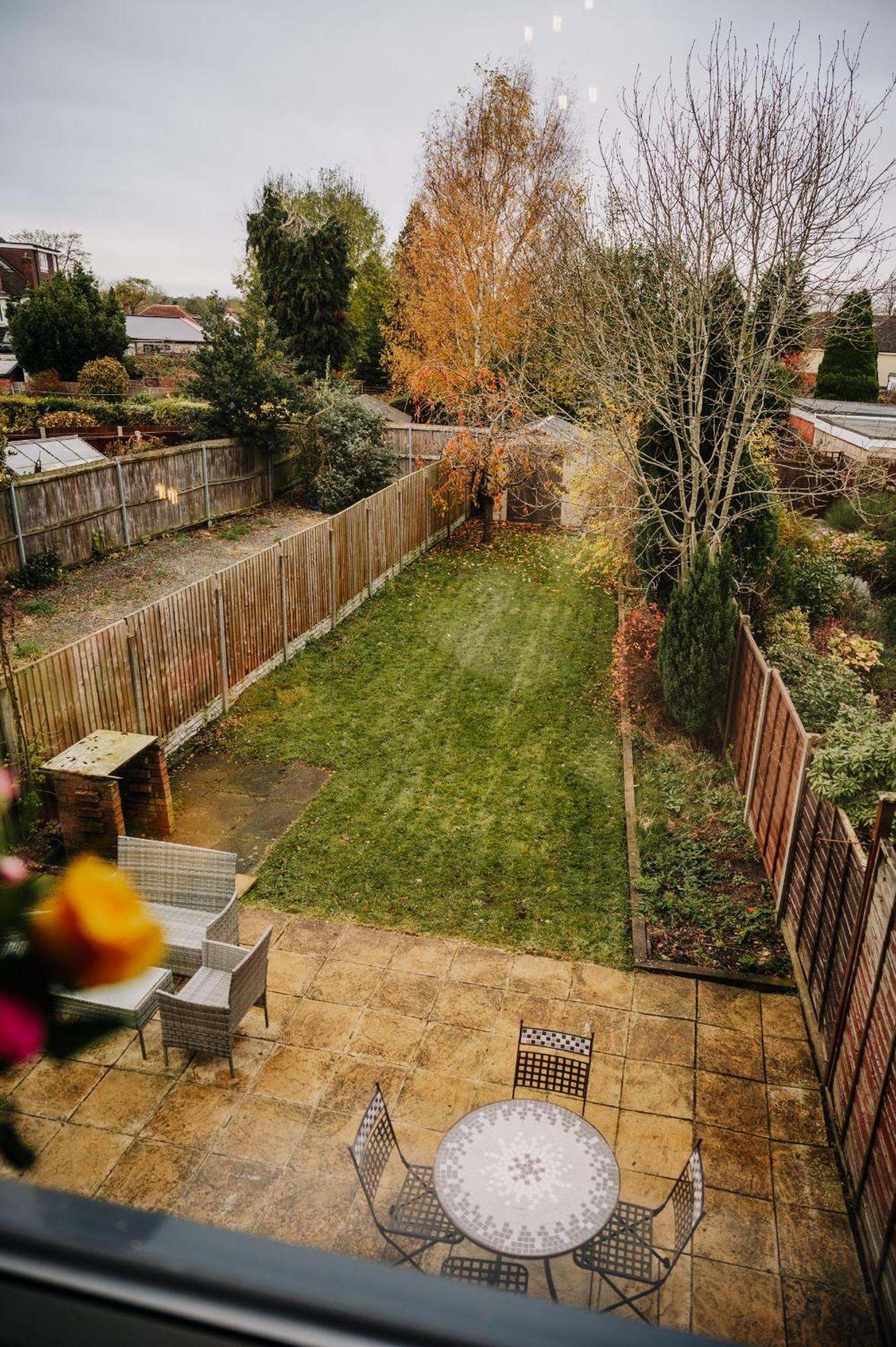 Modern 3-bed, Garden, Fast Wifi, Family, Contractors *