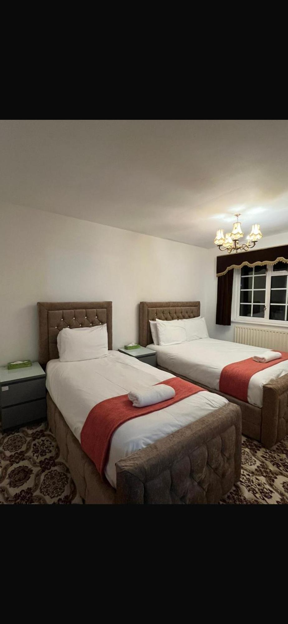 Villa Unwind In Comfort At Cosy Caradus Your 4 Bedroom Sweet Home! Birmingham