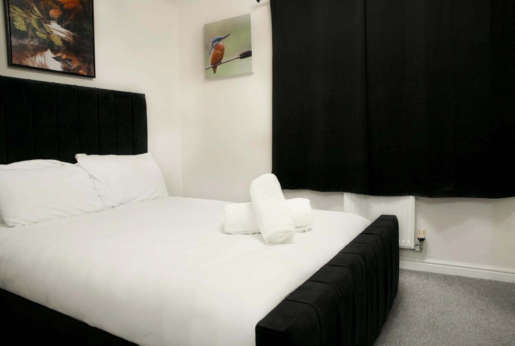Greatmindz Abode * Birmingham