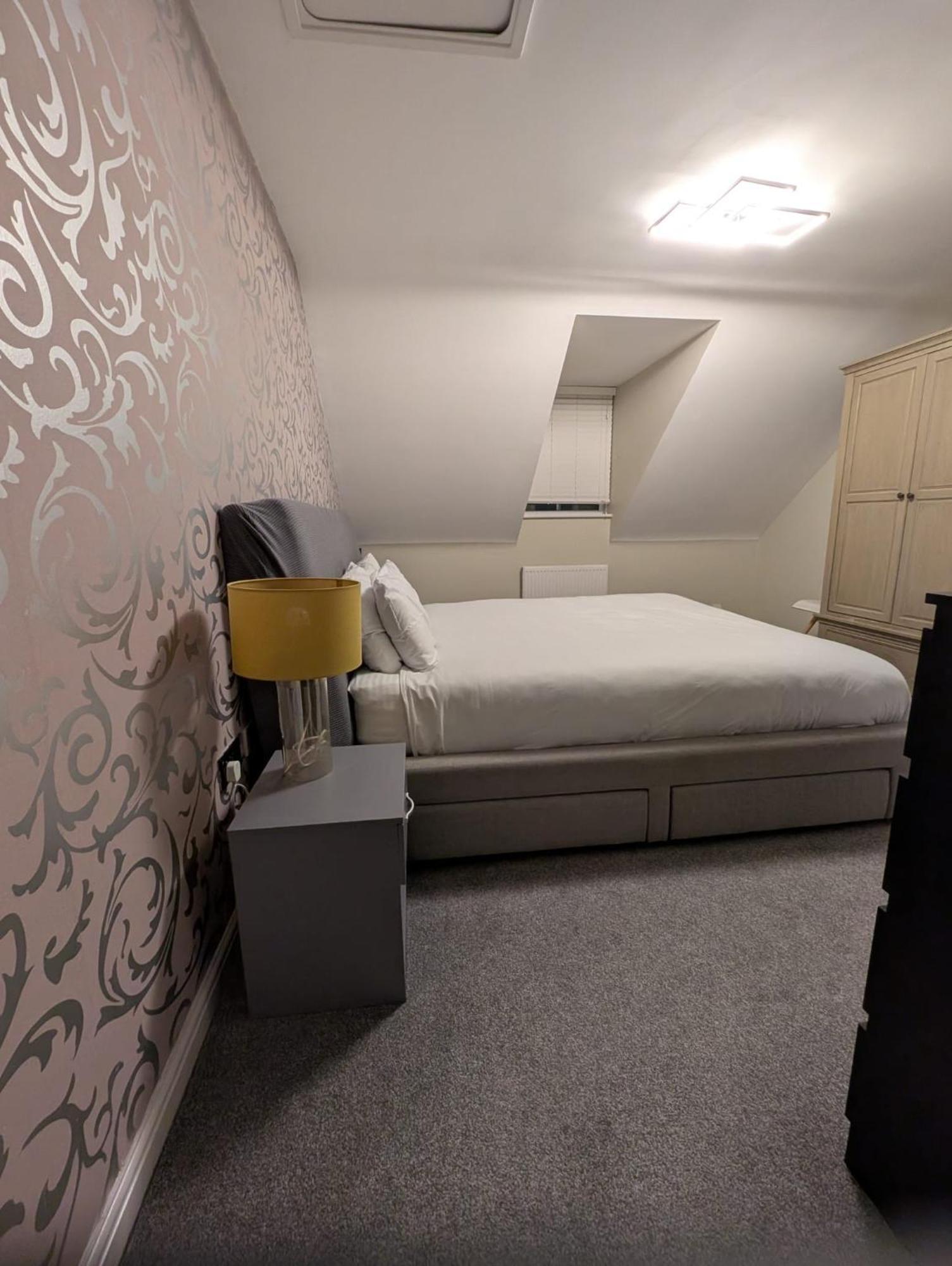Greatmindz Abode Apartment Birmingham