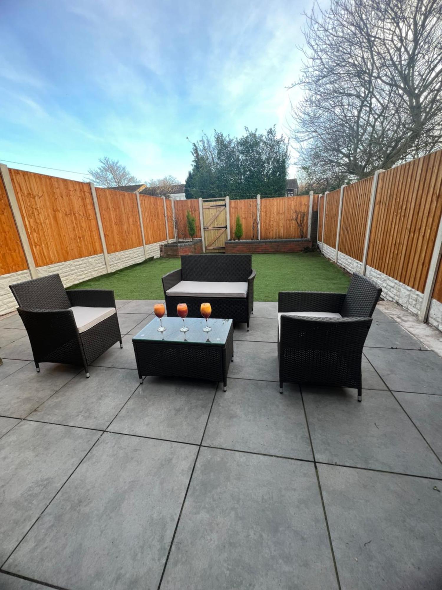Stylish Modern House * Birmingham