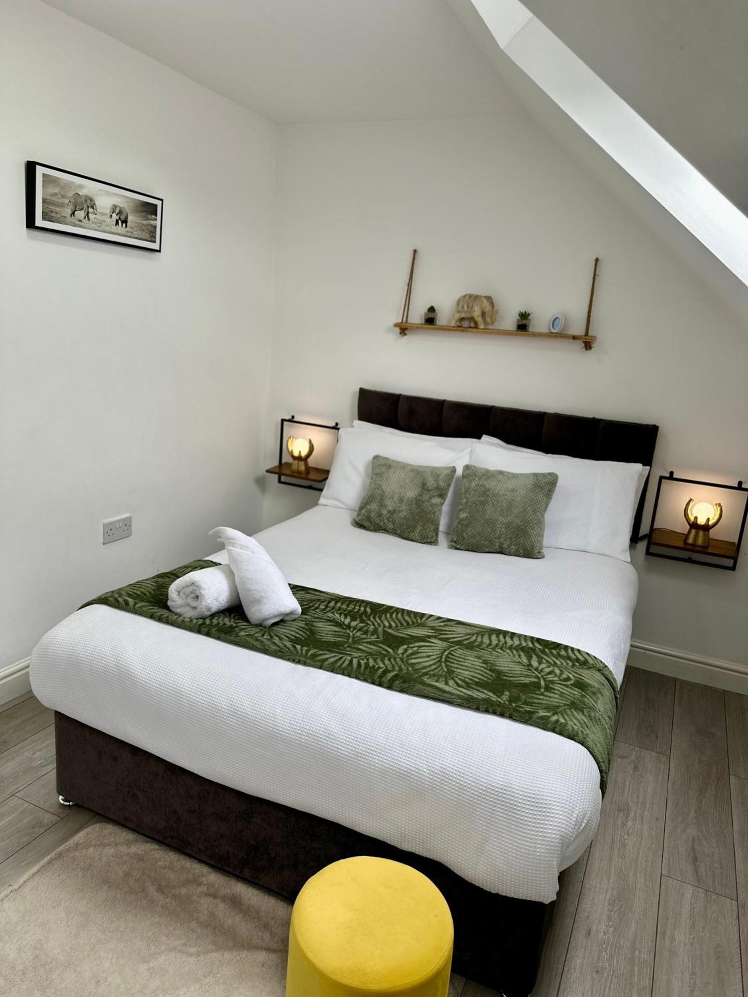 Apartment Cosy 3 Bed Near Airport & Nec Perfect For Groups & Contractors! Birmingham