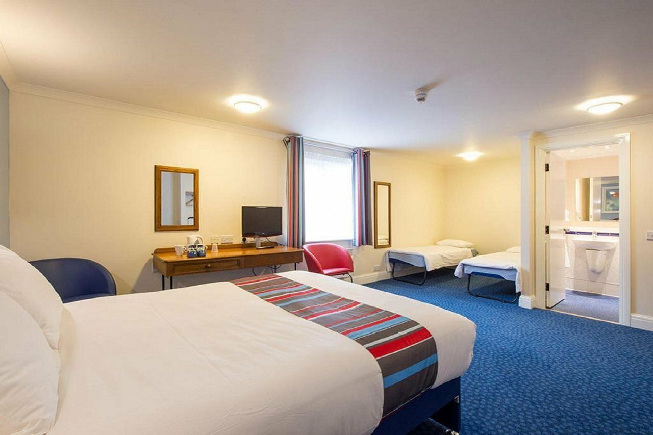 Travelodge Sheldon Hotel