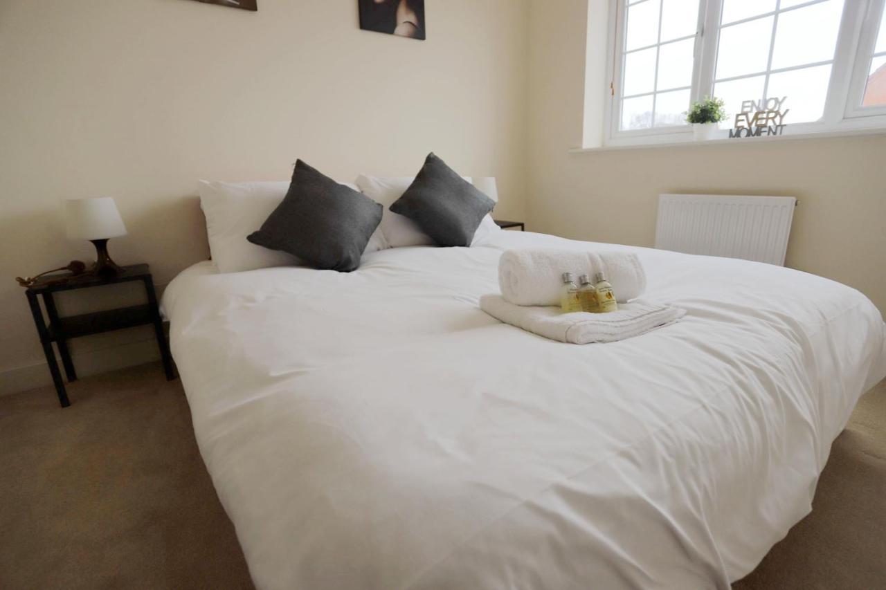 Apartment Easytravel Luxury Nec/airport 3 Beds House Birmingham