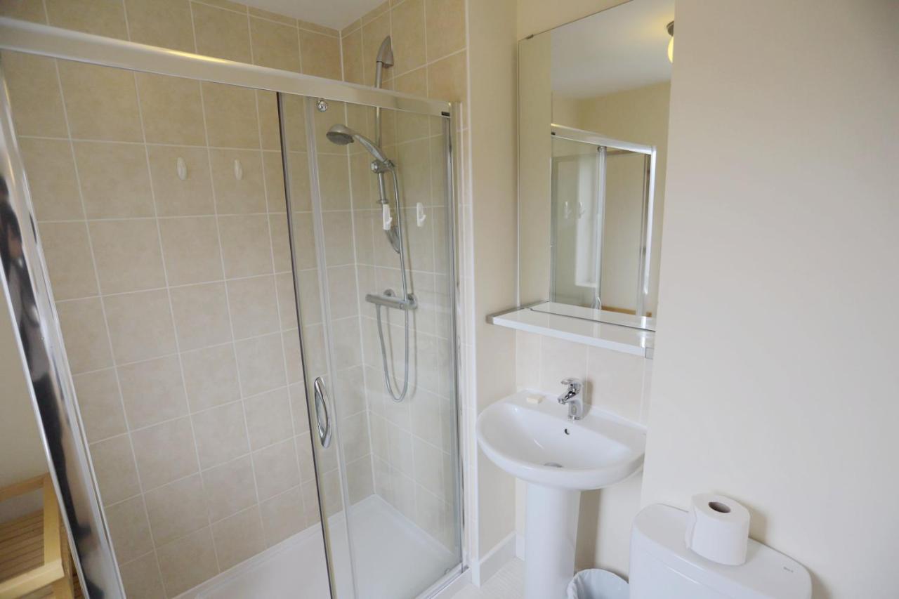 Apartment Easytravel Luxury Nec/airport 3 Beds House Birmingham